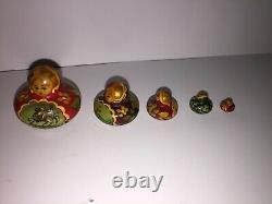 Vintage Russian Matryoshka Hand Painted Signed Traditional Wooden Nesting Dolls