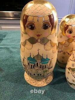 Vintage Russian Nesting Dolls, eight of them in beautiful condition, display only