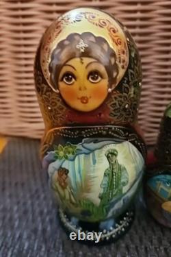 Vintage Russian Red Nesting Dolls Exquisite Hand Painted Signed Set of 5