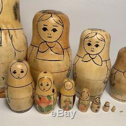 Vintage Russian USSR Wooden 12 Piece Hand Painted Matryoshka Nesting Dolls LARGE