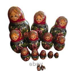 Vintage Russian nesting doll 15 pcs Hand Carved Painted signed 10 Tall