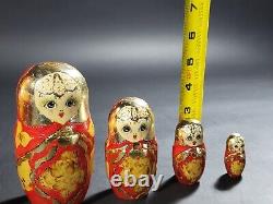 Vintage Traditional Russian Matryoshka Nesting Dolls Set Of 5