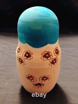 Vtg Beautiful Hand Painted Russian Matryoshka Wooden Nesting Doll Blue & Gold