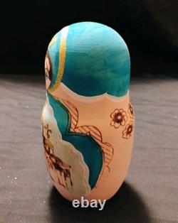 Vtg Beautiful Hand Painted Russian Matryoshka Wooden Nesting Doll Blue & Gold