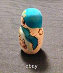 Vtg Beautiful Hand Painted Russian Matryoshka Wooden Nesting Doll Blue & Gold