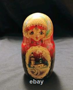 Vtg Beautiful Hand Painted SIGNED Russian Matryoshka Wooden Nesting Doll WINTER