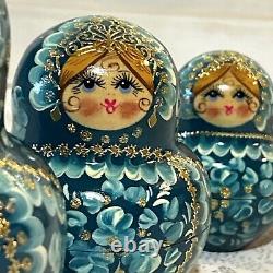 Vtg Russian Matryoshka 5 Nesting Dolls 10 Piece Signed Peacock Blue and Gold