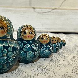 Vtg Russian Matryoshka 5 Nesting Dolls 10 Piece Signed Peacock Blue and Gold