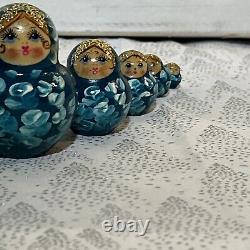 Vtg Russian Matryoshka 5 Nesting Dolls 10 Piece Signed Peacock Blue and Gold