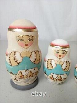 Wooden Eskimo Russian Vintage Nesting 5 Dolls Stunning Design 5 in. Tall